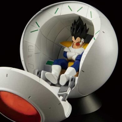 DRAGON BALL MODEL KIT - Vegeta Saiyan Space Pod