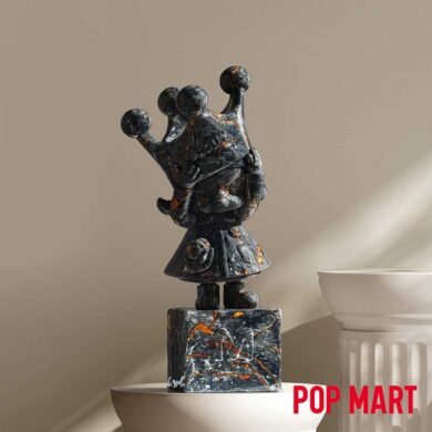 MOLLY Anniversary Statues Classical Retro 2 Series Figures